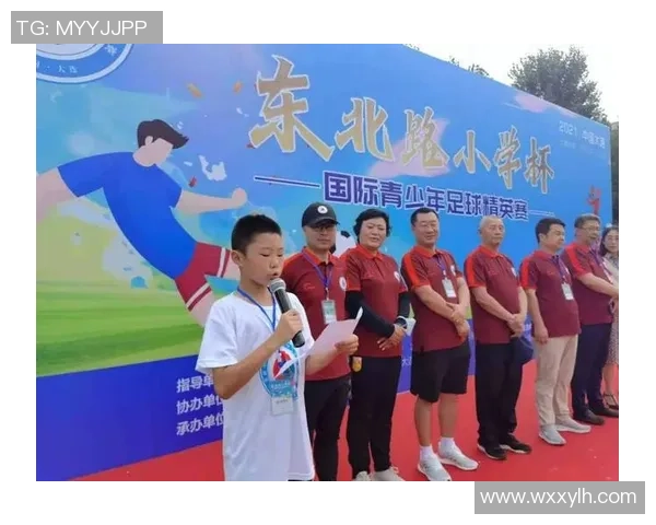 足球明星培养路径：从青少年教育到职业发展全程指导