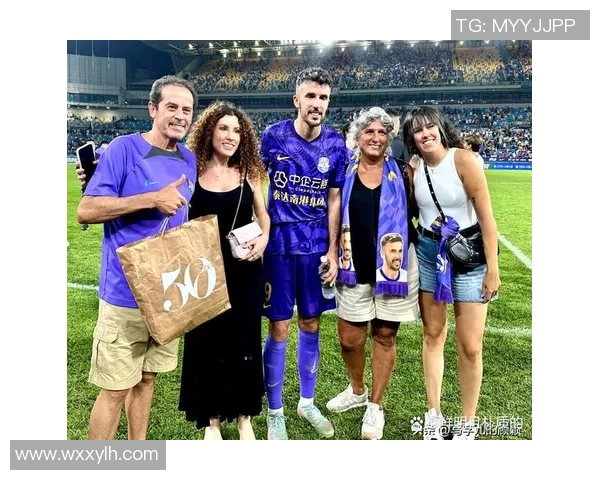 足球界秋衣球星十大推荐 携经典瞬间呈现球场风采